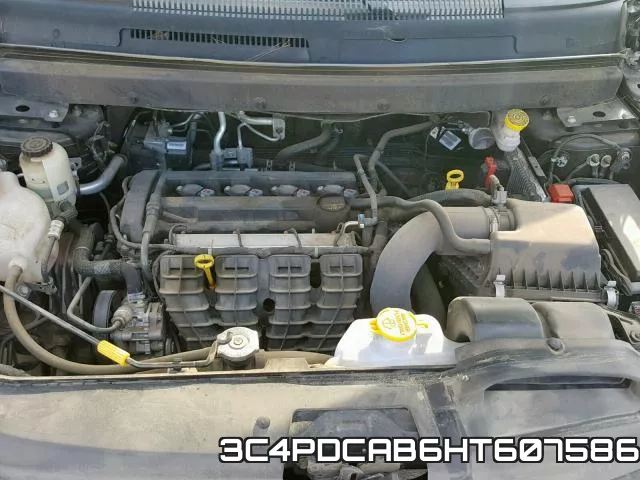 3C4PDCAB6HT607586_7.webp