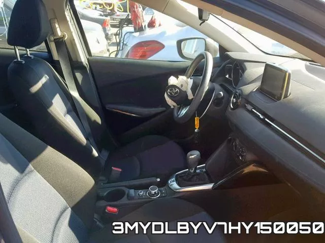 3MYDLBYV7HY150050_5.webp
