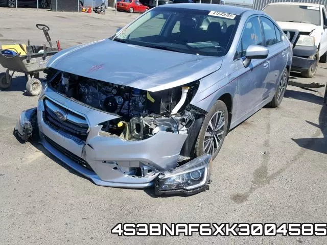 4S3BNAF6XK3004585