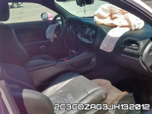 2C3CDZAG3JH132012_5.webp