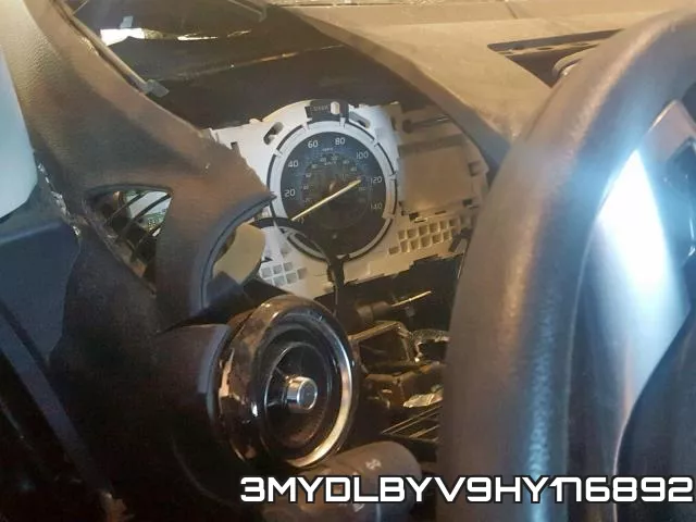 3MYDLBYV9HY176892_8.webp