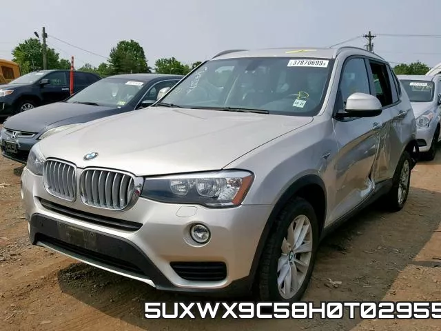 5UXWX9C58H0T02955_2.webp