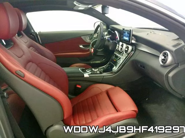 WDDWJ4JB9HF419297_5.webp