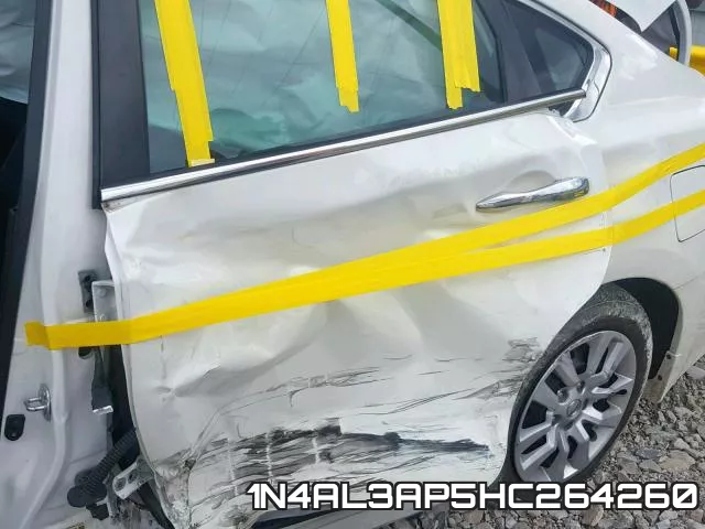 1N4AL3AP5HC264260_9.webp