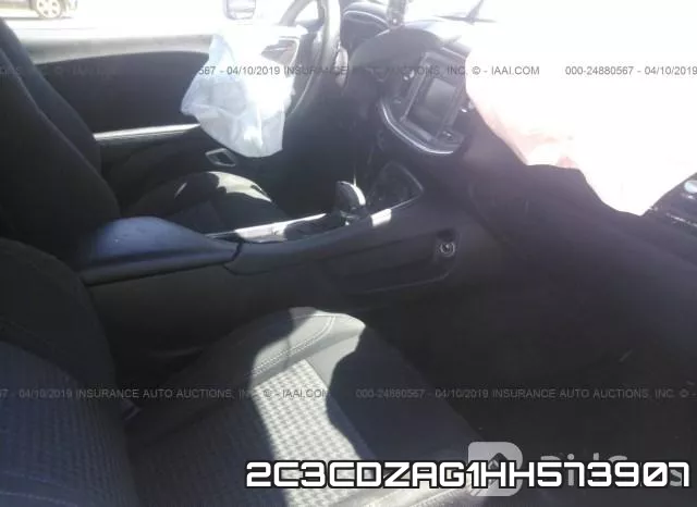 2C3CDZAG1HH573907_5.webp