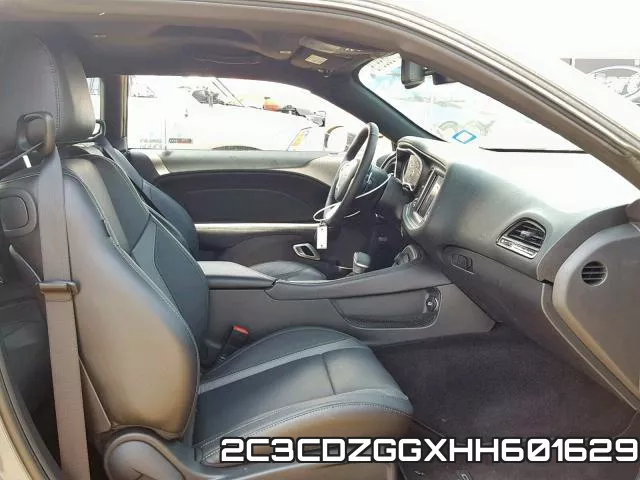 2C3CDZGGXHH601629_5.webp