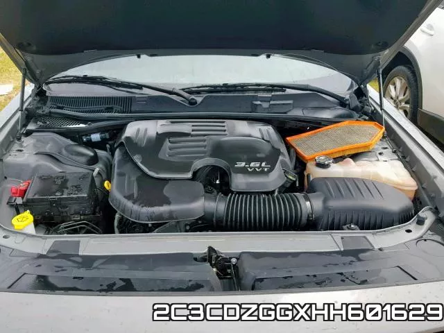 2C3CDZGGXHH601629_7.webp