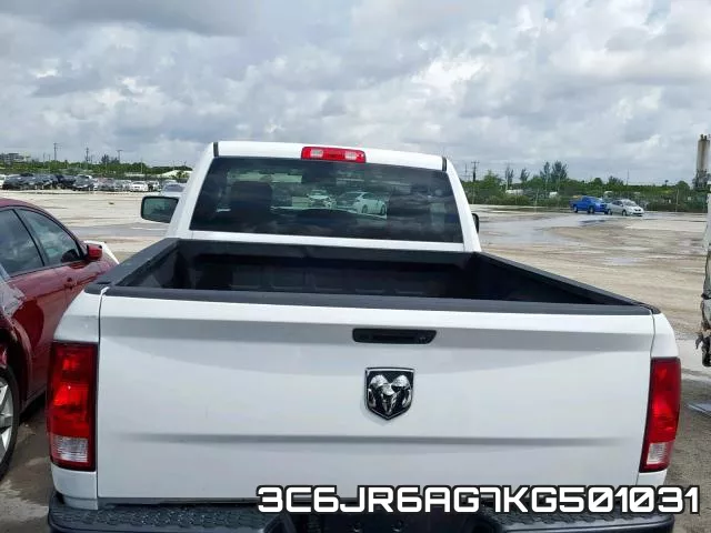 3C6JR6AG7KG501031_9.webp