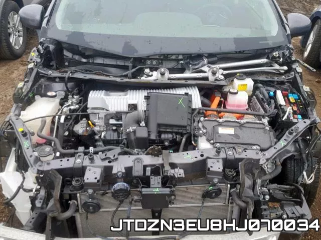 JTDZN3EU8HJ070034_7.webp