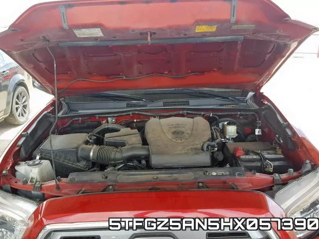 5TFGZ5AN5HX057390_7.webp