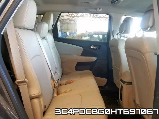 3C4PDCBG0HT697067_6.webp