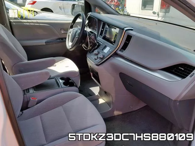 5TDKZ3DC7HS880109_5.webp