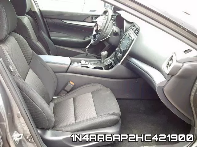 1N4AA6AP2HC421900_5.webp