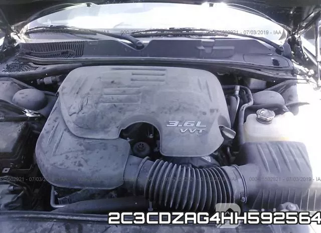 2C3CDZAG4HH592564_10.webp