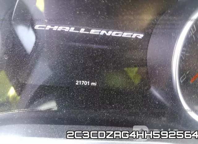 2C3CDZAG4HH592564_7.webp