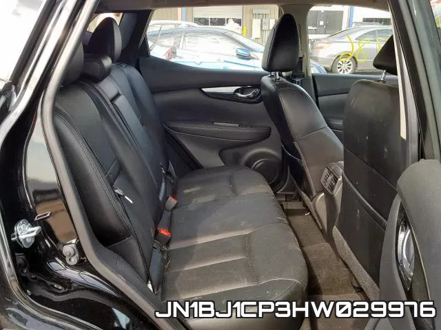 JN1BJ1CP3HW029976_6.webp