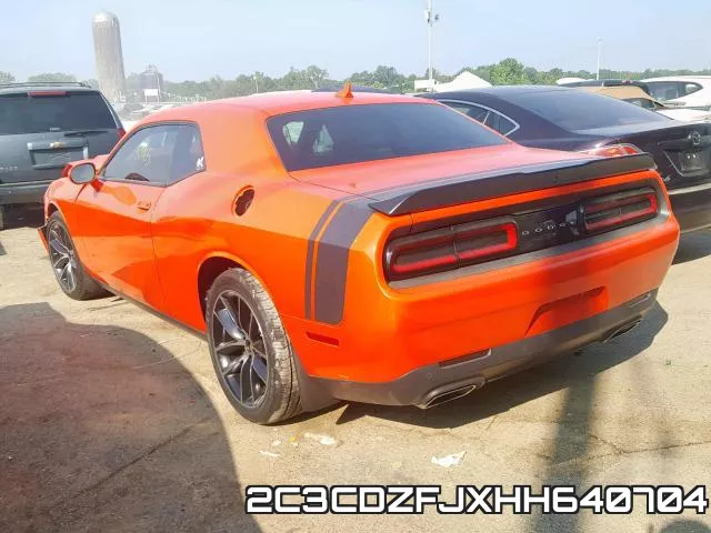 2C3CDZFJXHH640704_3.webp