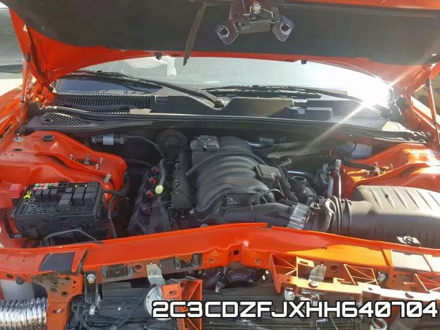 2C3CDZFJXHH640704_7.webp