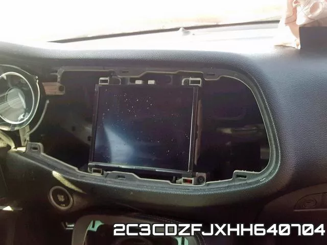 2C3CDZFJXHH640704_9.webp