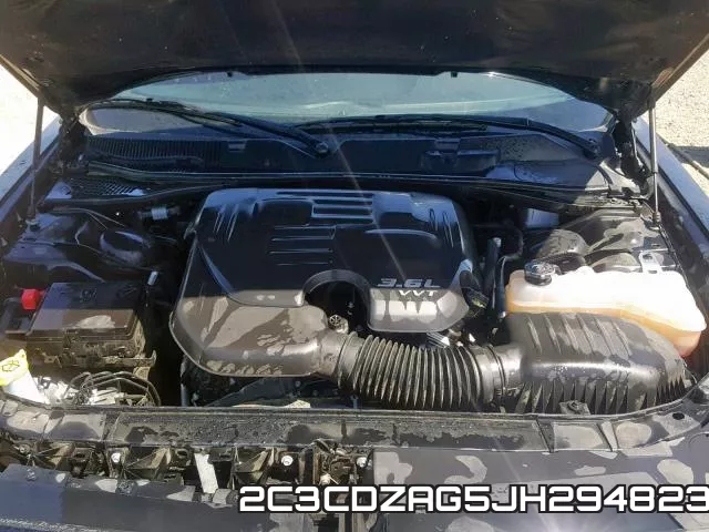 2C3CDZAG5JH294823_7.webp