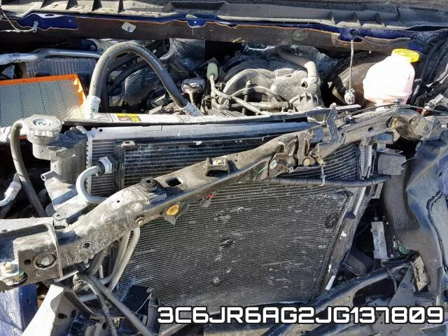 3C6JR6AG2JG137809_7.webp