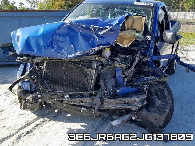 3C6JR6AG2JG137809_9.webp