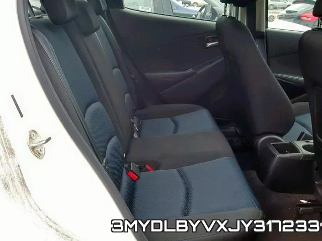 3MYDLBYVXJY317233_6.webp