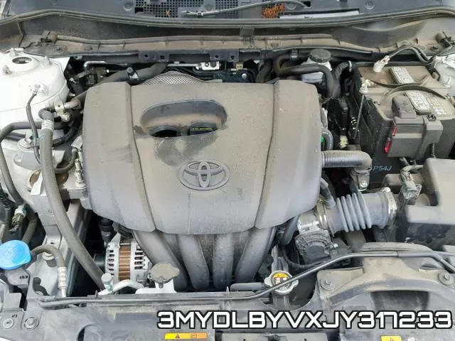3MYDLBYVXJY317233_7.webp