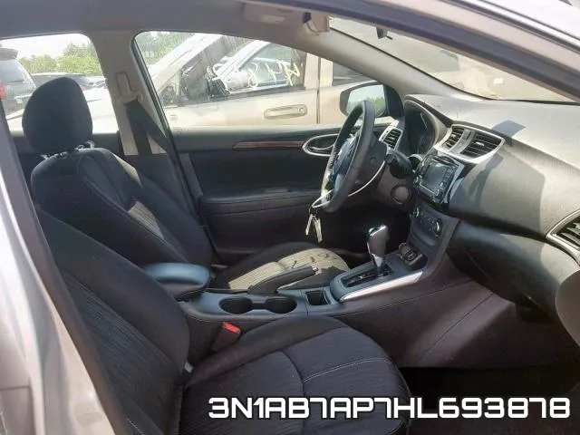 3N1AB7AP7HL693878_5.webp