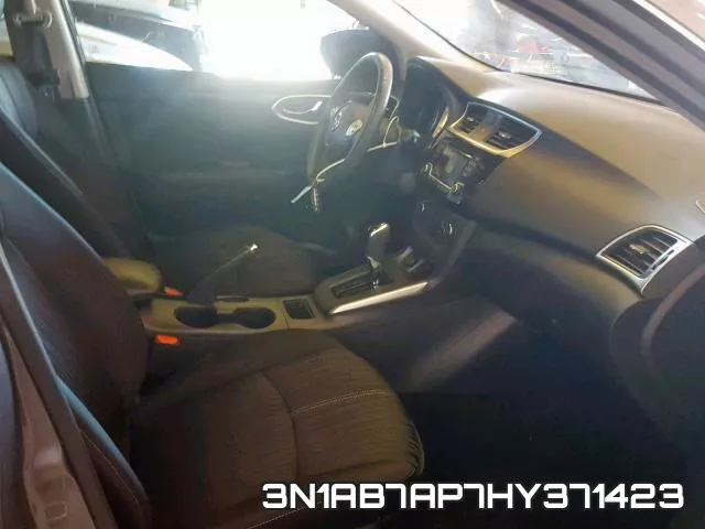 3N1AB7AP7HY371423_5.webp