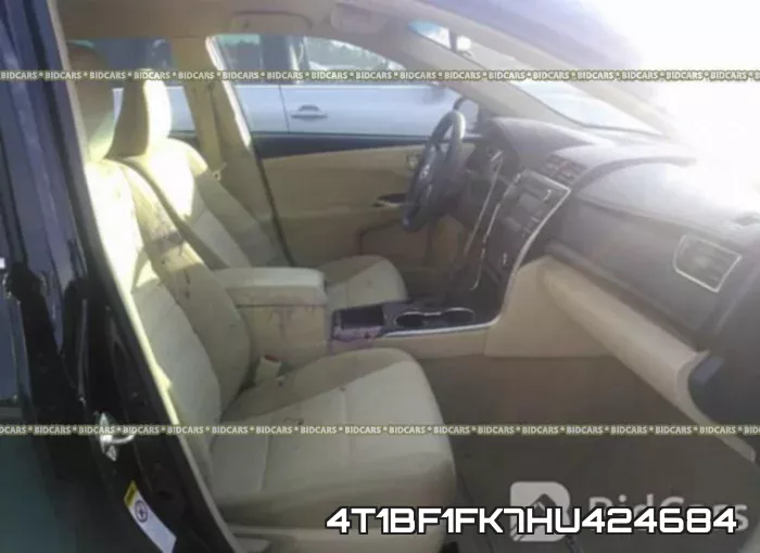4T1BF1FK7HU424684_5.webp