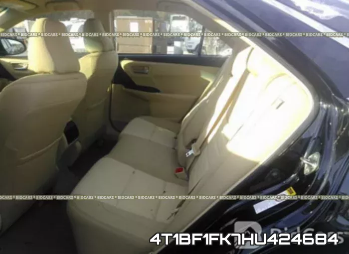 4T1BF1FK7HU424684_8.webp