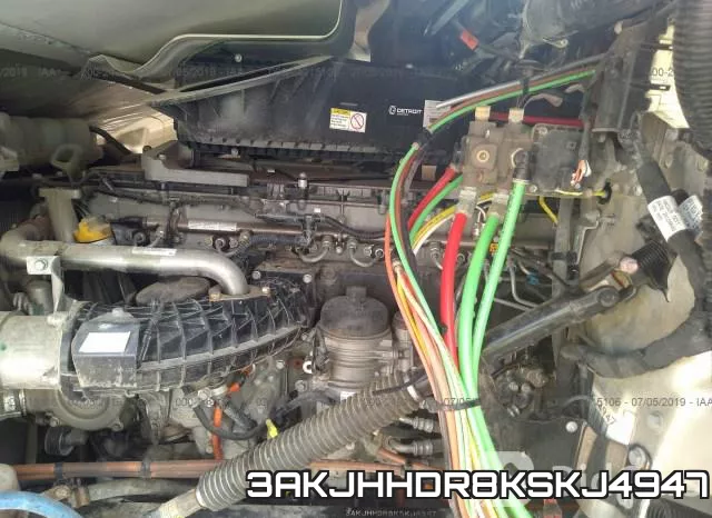 3AKJHHDR8KSKJ4947_10.webp