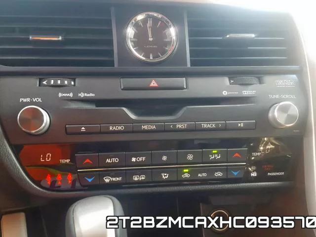 2T2BZMCAXHC093570