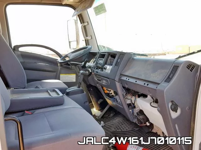 JALC4W161J7010115_5.webp