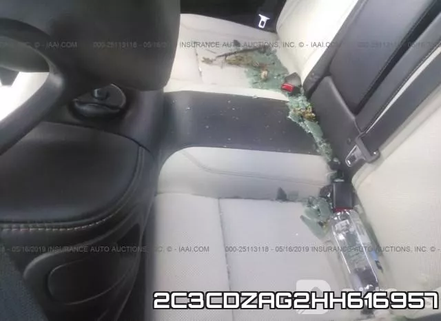 2C3CDZAG2HH616957_8.webp
