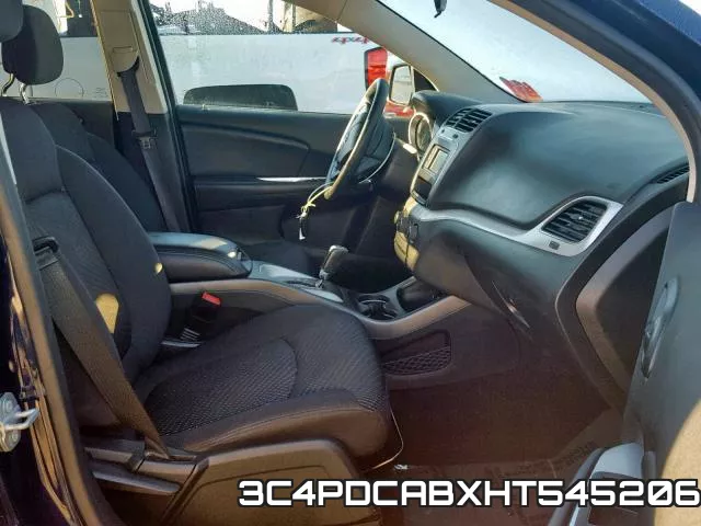 3C4PDCABXHT545206_5.webp