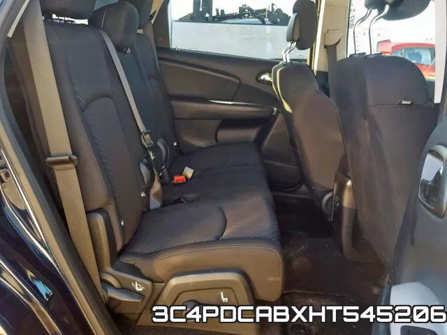 3C4PDCABXHT545206_6.webp
