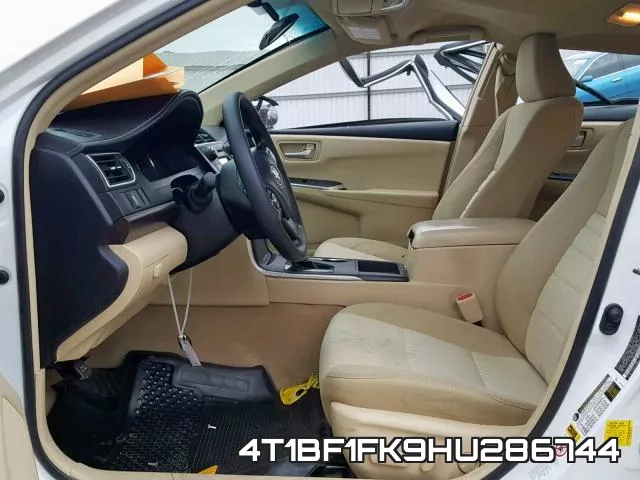 4T1BF1FK9HU286744_5.webp