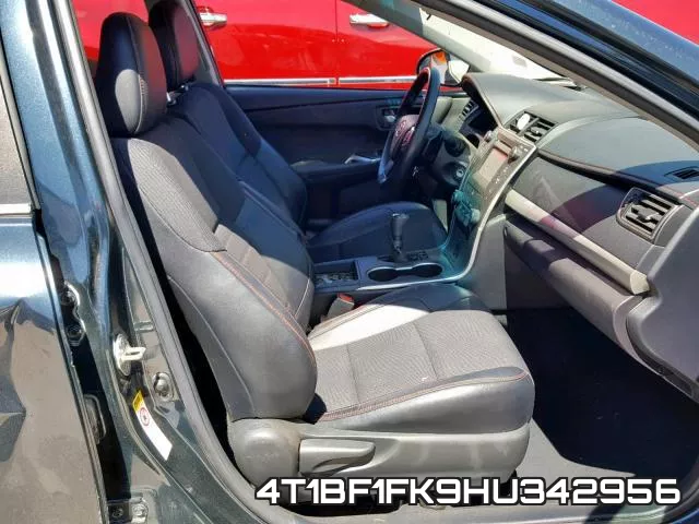 4T1BF1FK9HU342956_5.webp