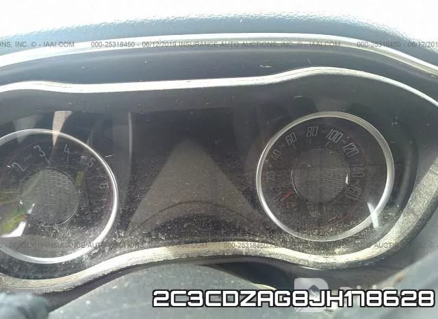 2C3CDZAG8JH178628_7.webp