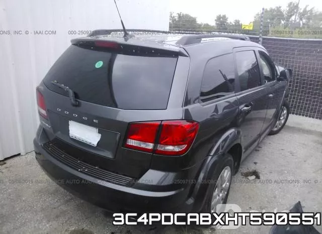 3C4PDCABXHT590551_4.webp