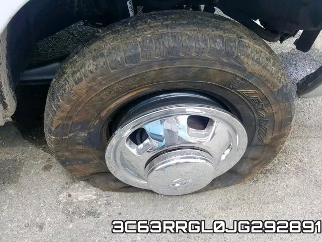 3C63RRGL0JG292891_9.webp