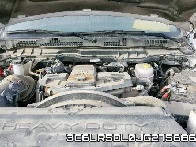 3C6UR5DL0JG275686_7.webp