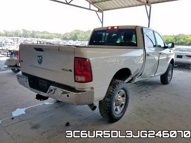 3C6UR5DL3JG246070_4.webp