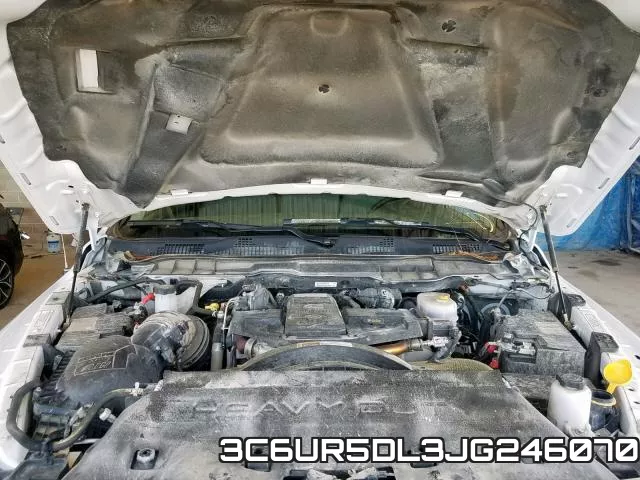 3C6UR5DL3JG246070