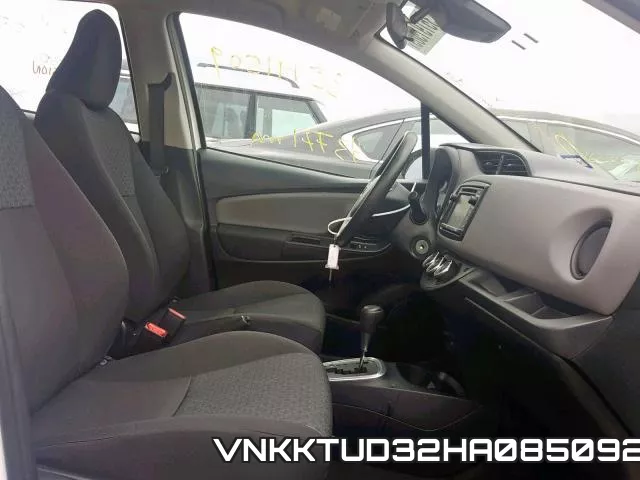 VNKKTUD32HA085092_5.webp