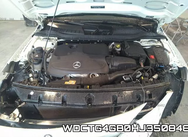 WDCTG4GB0HJ350848_10.webp