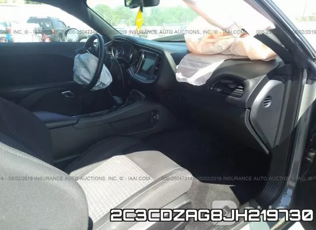 2C3CDZAG8JH219730_5.webp