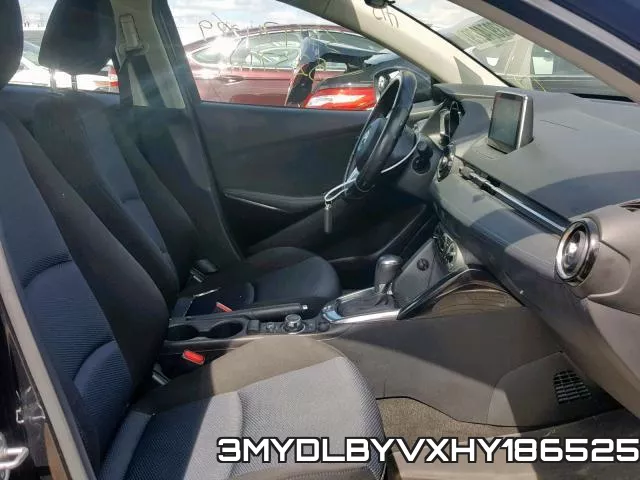 3MYDLBYVXHY186525_5.webp